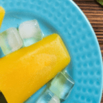 Paletas de frutas frescas: un festín de sabores naturales